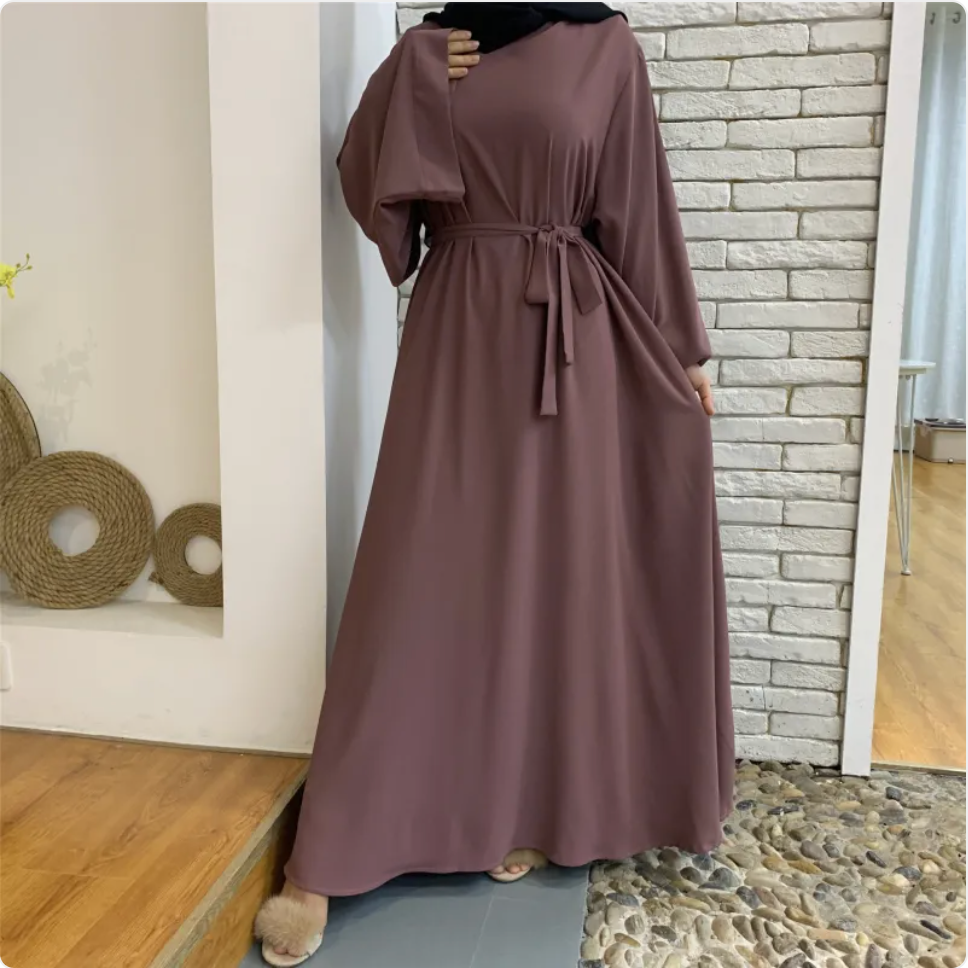 Muslim Women's Long Abaya Dress – Dubai Style Modest Maxi with Lace Detail & Zipper