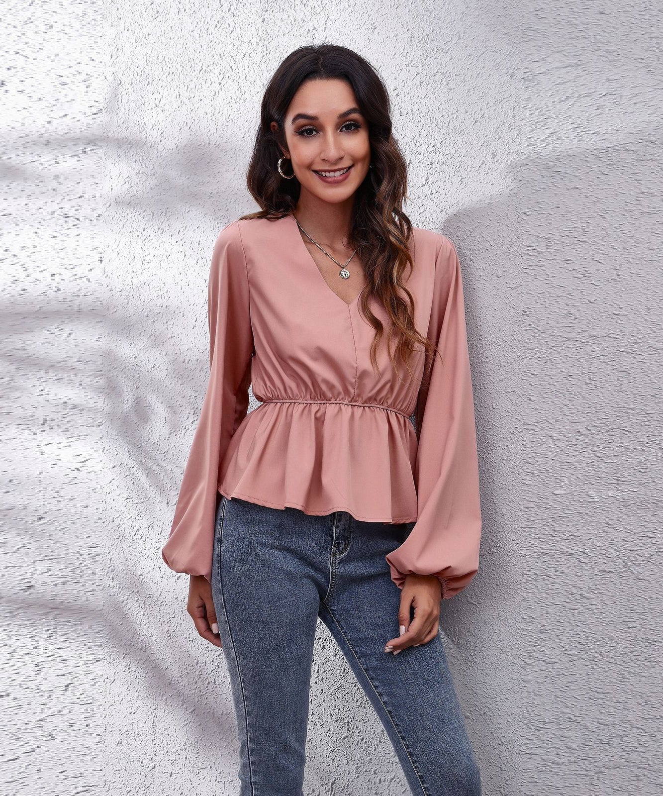 Elegant Women's Casual Shirt with Lantern Sleeves