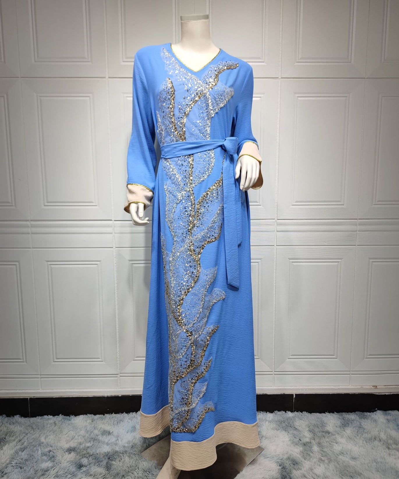 AB330 Fashionable Muslim Abaya with Sequin Embroidery