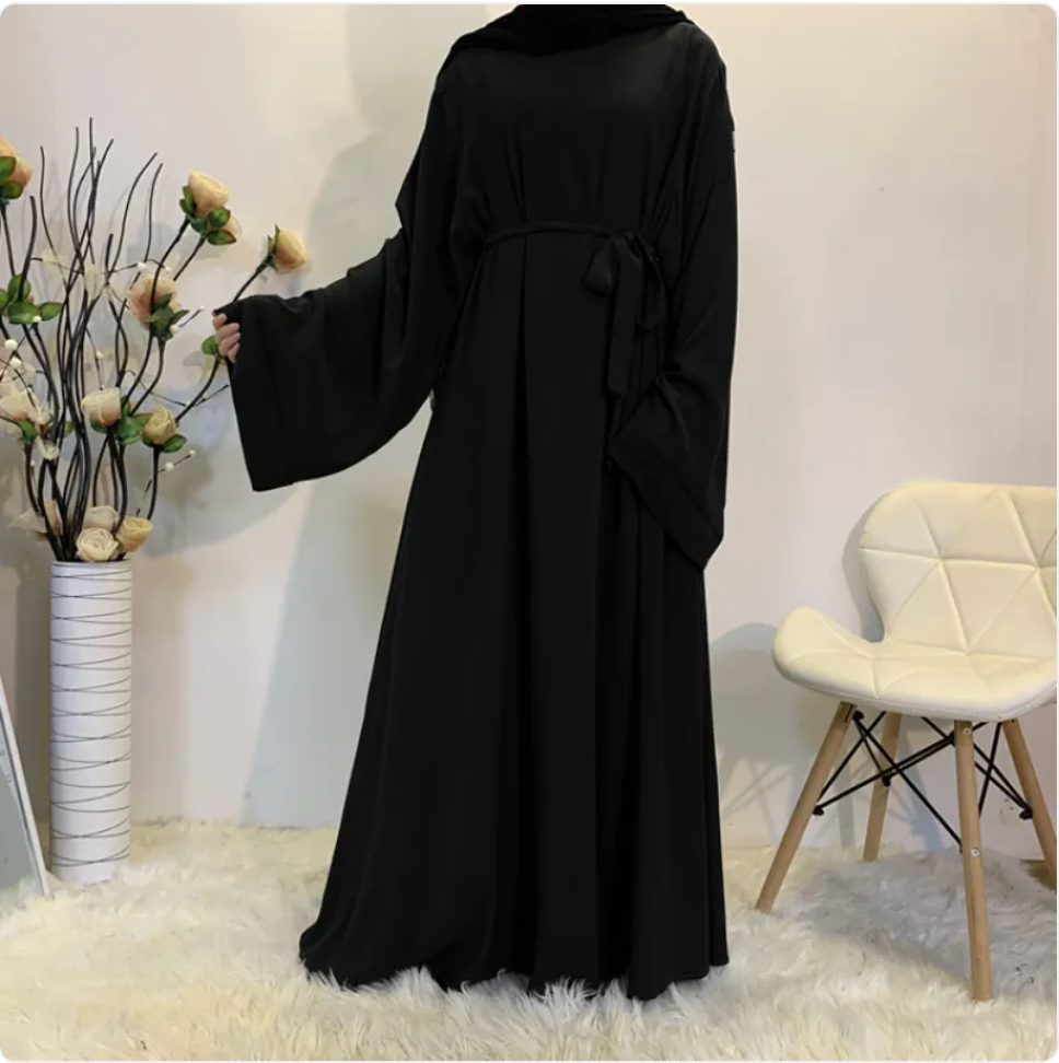 Muslim Women's Long Abaya Dress – Dubai Style Modest Maxi with Lace Detail & Zipper