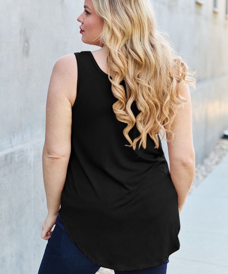Basic Bae Full Size Round Neck Curved Hem Tank