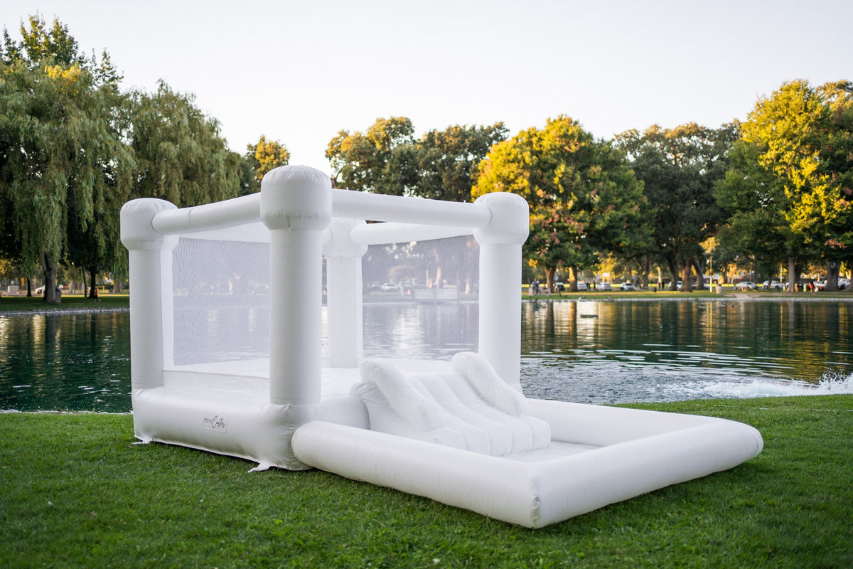 Mini Marcos - White COMBO Bounce House with Ball Pit