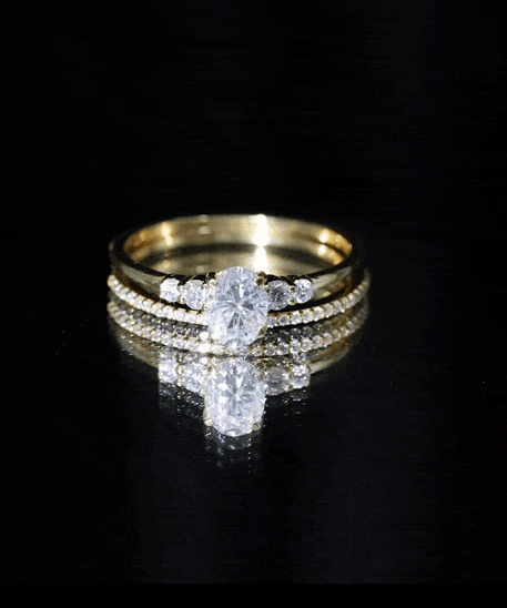 2 Carat Oval Shape Lab Diamond Bridal Ring Set with IGI Certificate