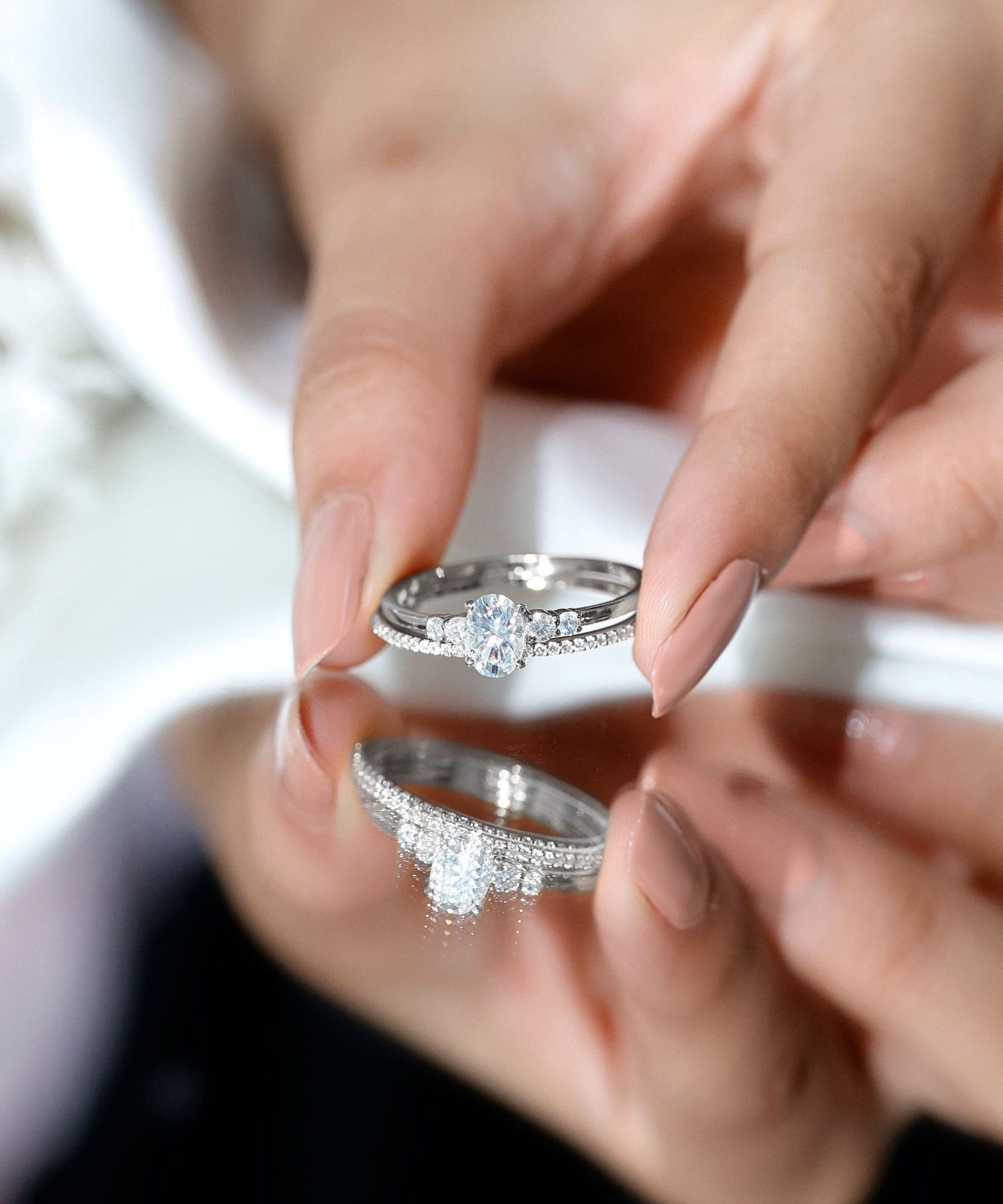 IGI Certified 1 Carat Lab Grown Diamond Engagement Ring with Wedding Band