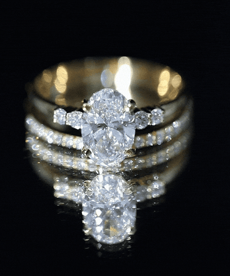 IGI Certified 3 Carat Oval Lab Grown Diamond Marriage Ring Set for Women