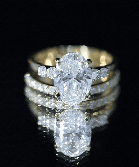 4 Carat Oval Wedding Ring Set with IGI Certified Lab Grown Diamond