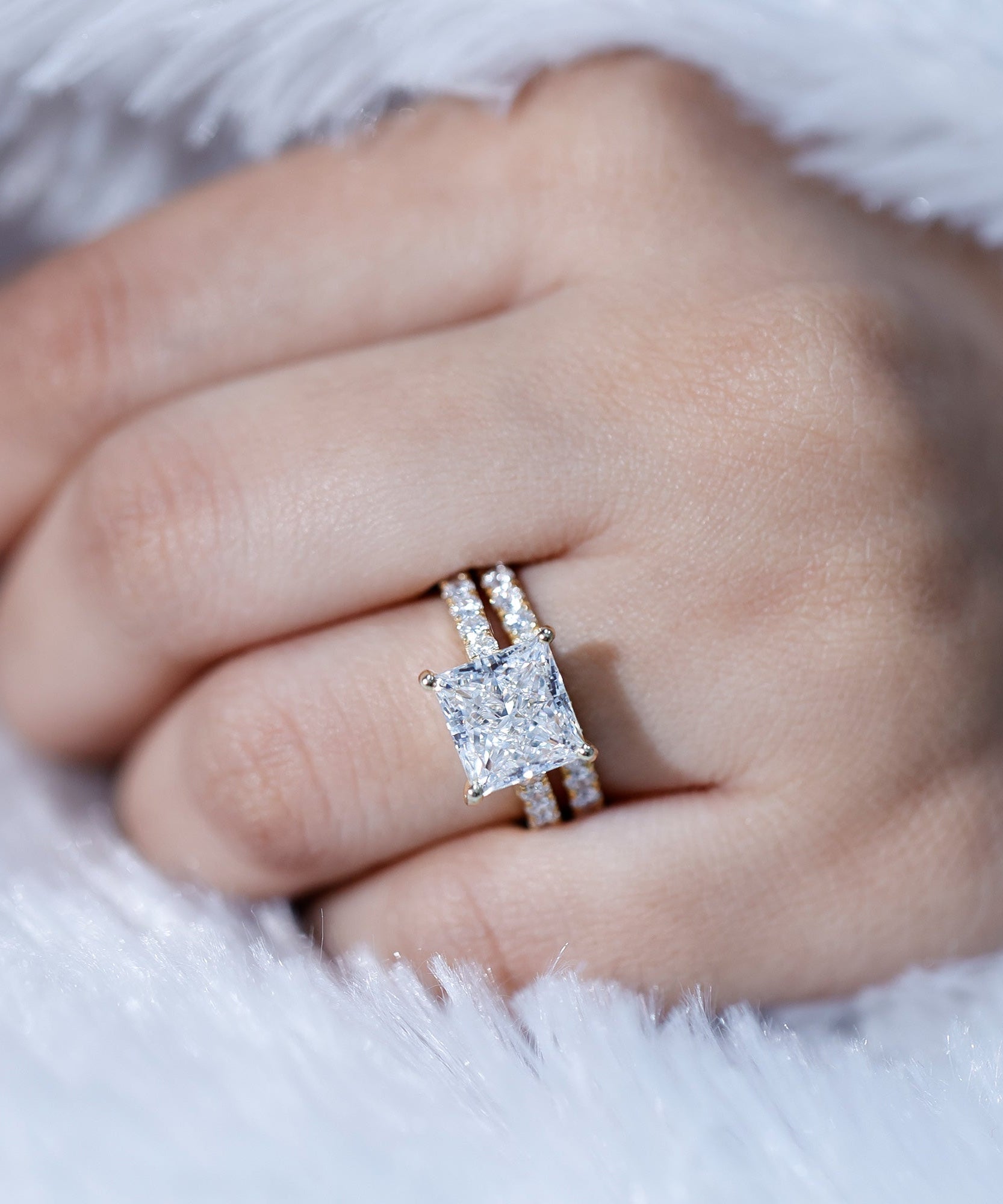 IGI Certified 4 Carat Princess Cut Lab Grown Diamond Engagement Ring With Wedding Band