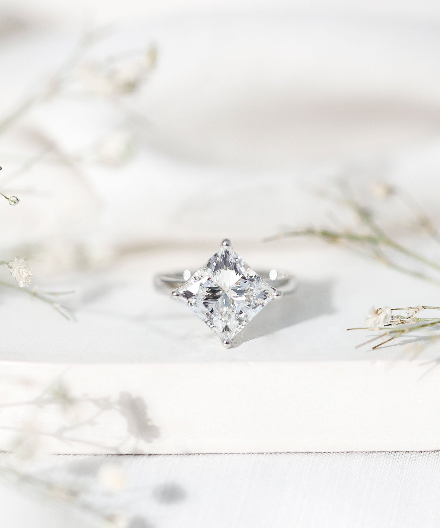 Solitaire 5 Carat Princess Cut Lab Grown Diamond Huge Engagement Ring with IGI Certificate
