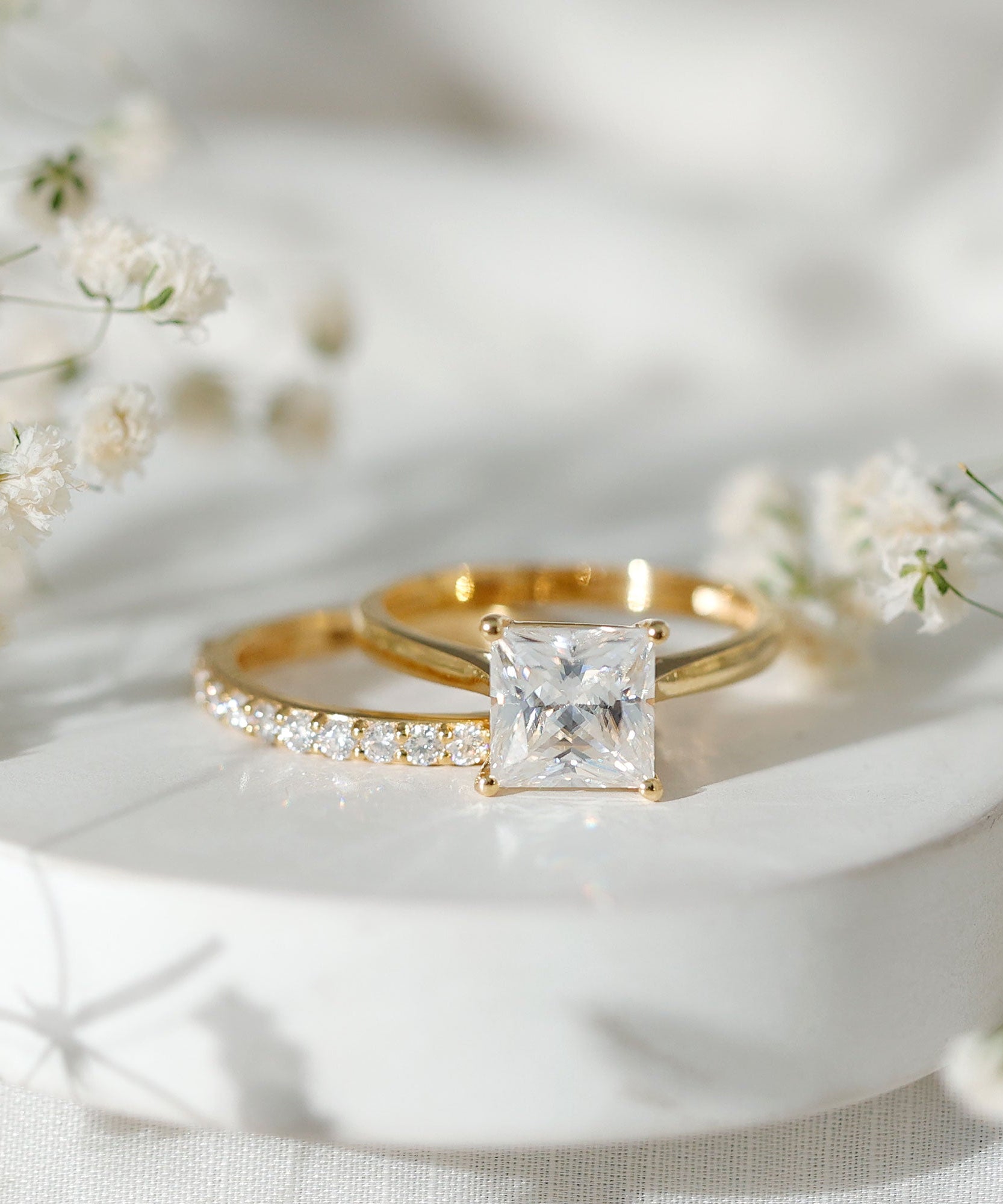 IGI Certified 2 Carat Lab Grown Diamond Princess Cut Engagement Ring With Wedding Band