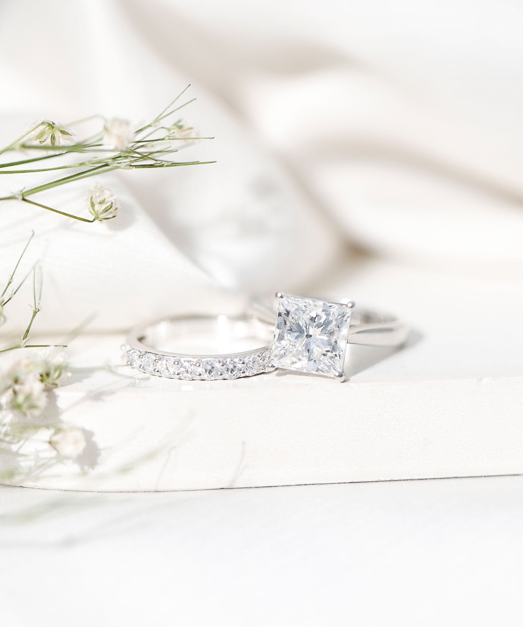 IGI Certified 4 Carat Princess Cut Lab Grown Diamond Solitaire Wedding Ring Set