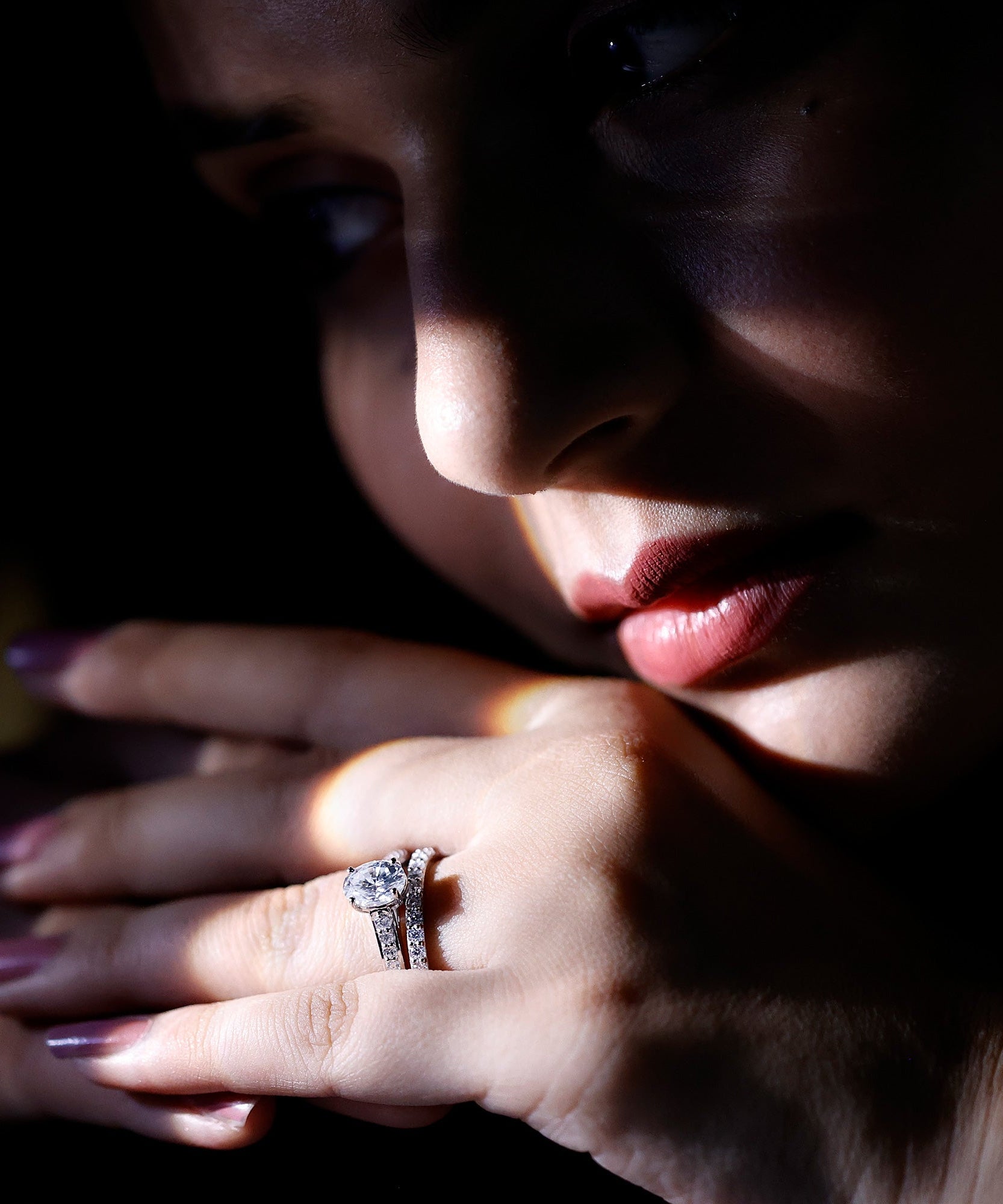 Oval Shaped 1 Carat Lab Grown Diamond Bridal Ring Set with IGI Certificate