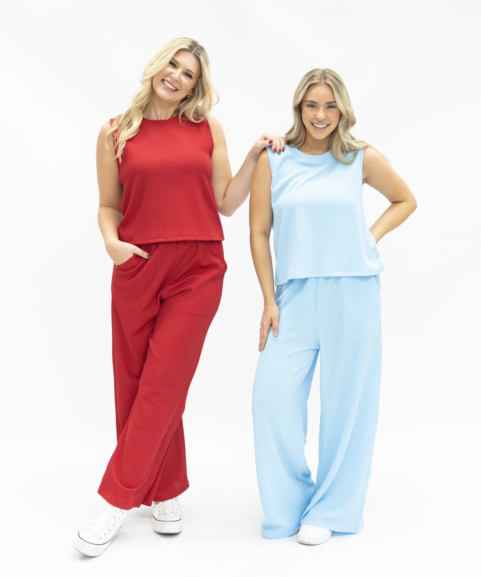 The Earhart Top, Red