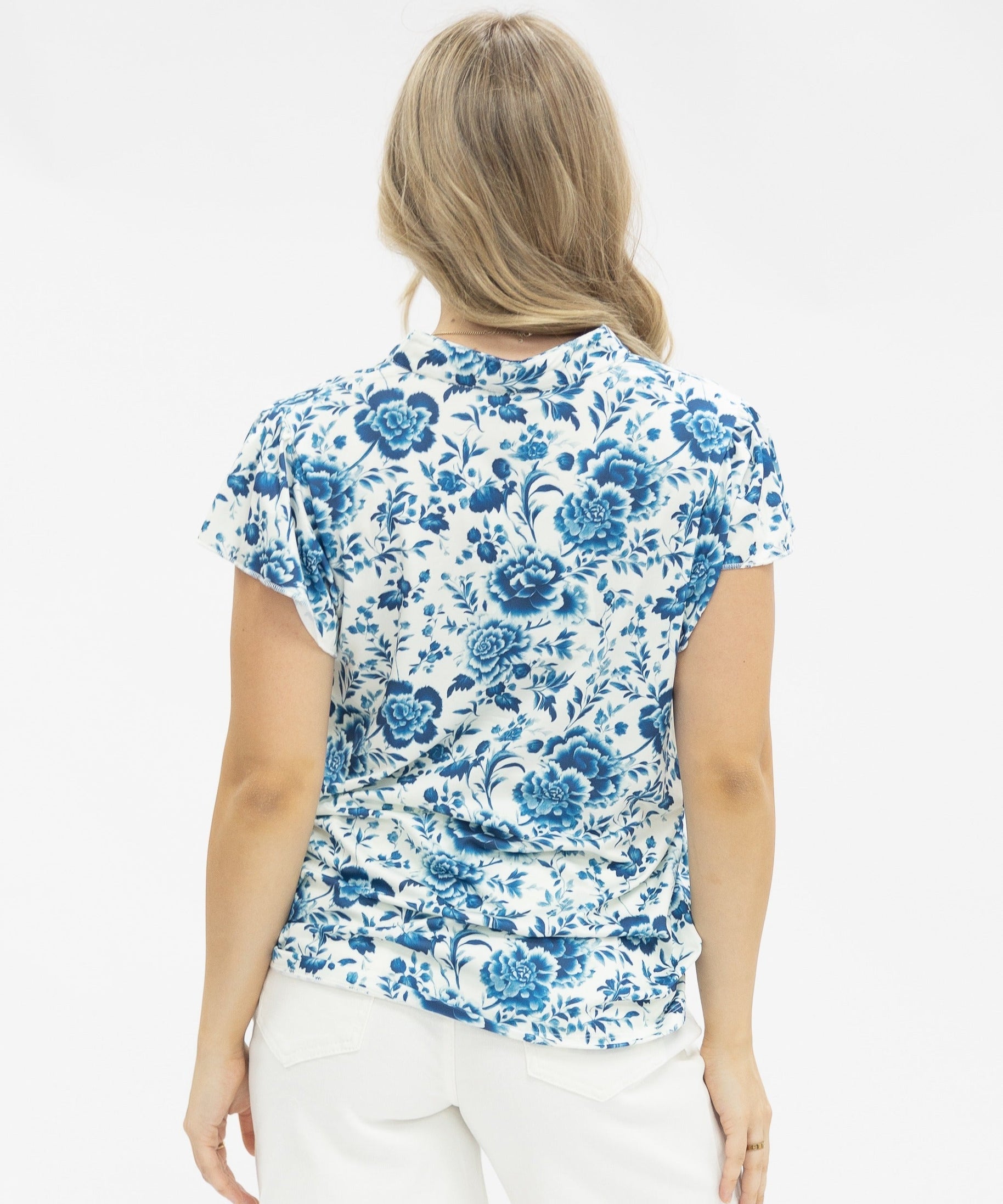 The Nicole V-Neck Top, Floral