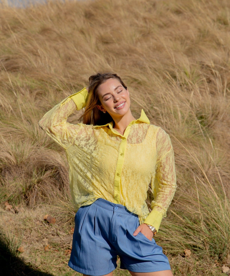 Kathryn Classic Button-Up, Yellow Lace