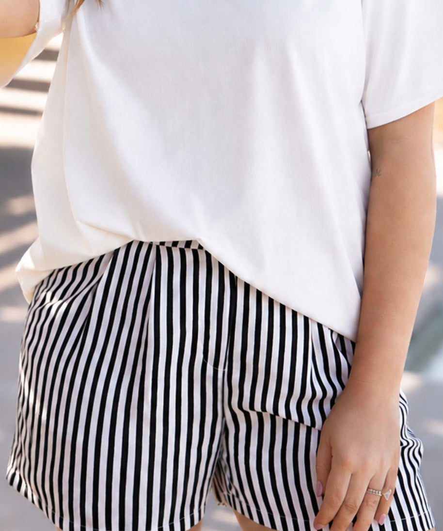 Women's Striped Trouser Shorts – High-Rise, Pleated & Comfortable Fit, Black & White