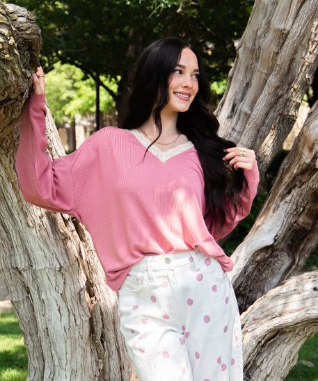 Women's Dusty Rose Lace Trim V-Neck Top | Oversized Fit | High Stretch | 96% Polyester