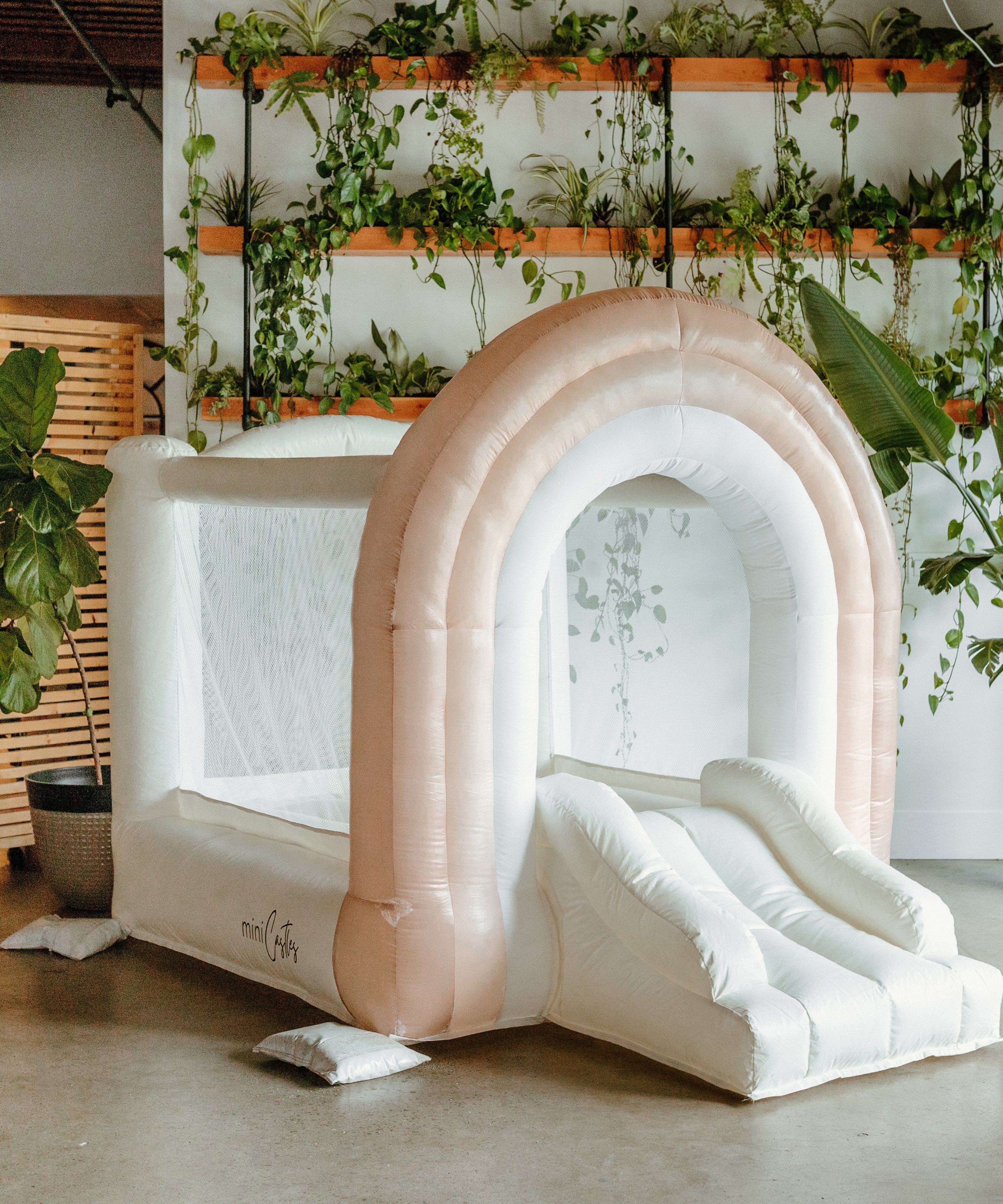 Mini Boho - Beige Rainbow Bounce House