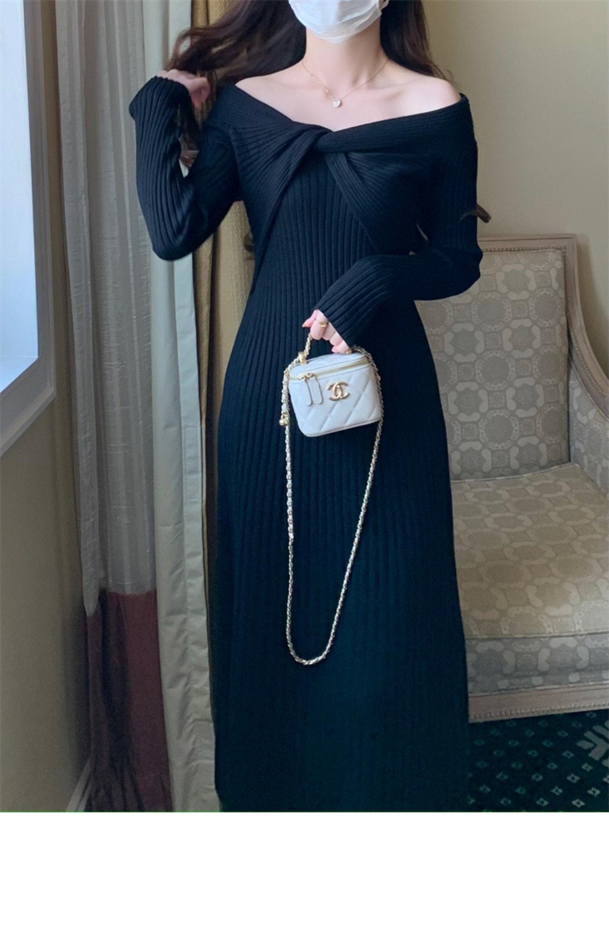 Elegant Knitted Cold-Shoulder High-End Dress