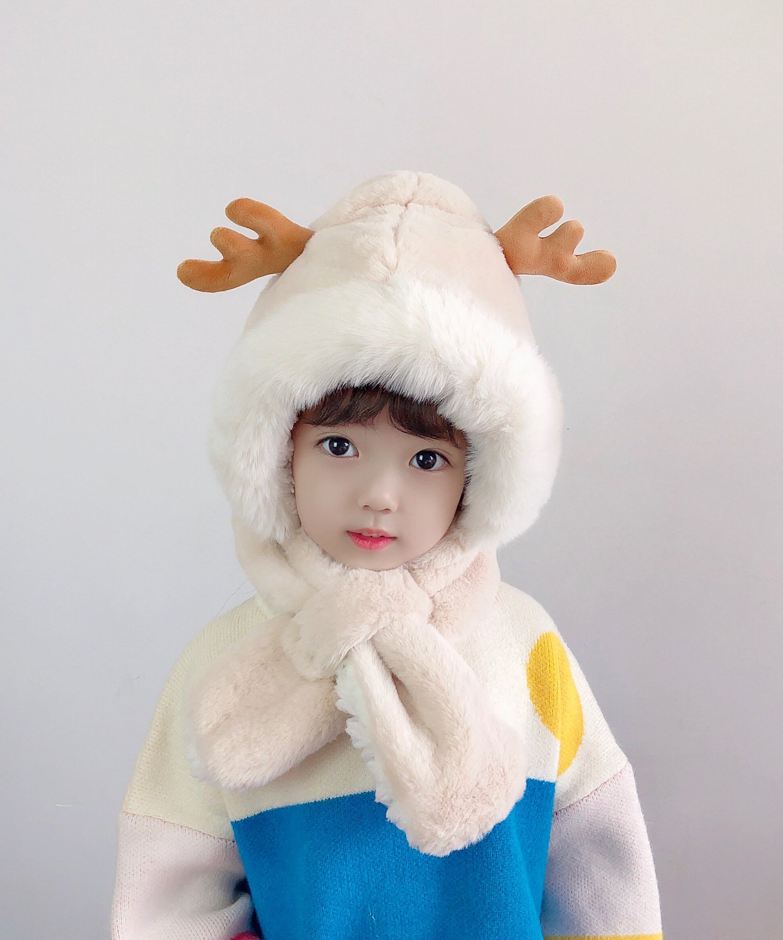 Thick Warm Children's Scarves and Hats with Cute Designs