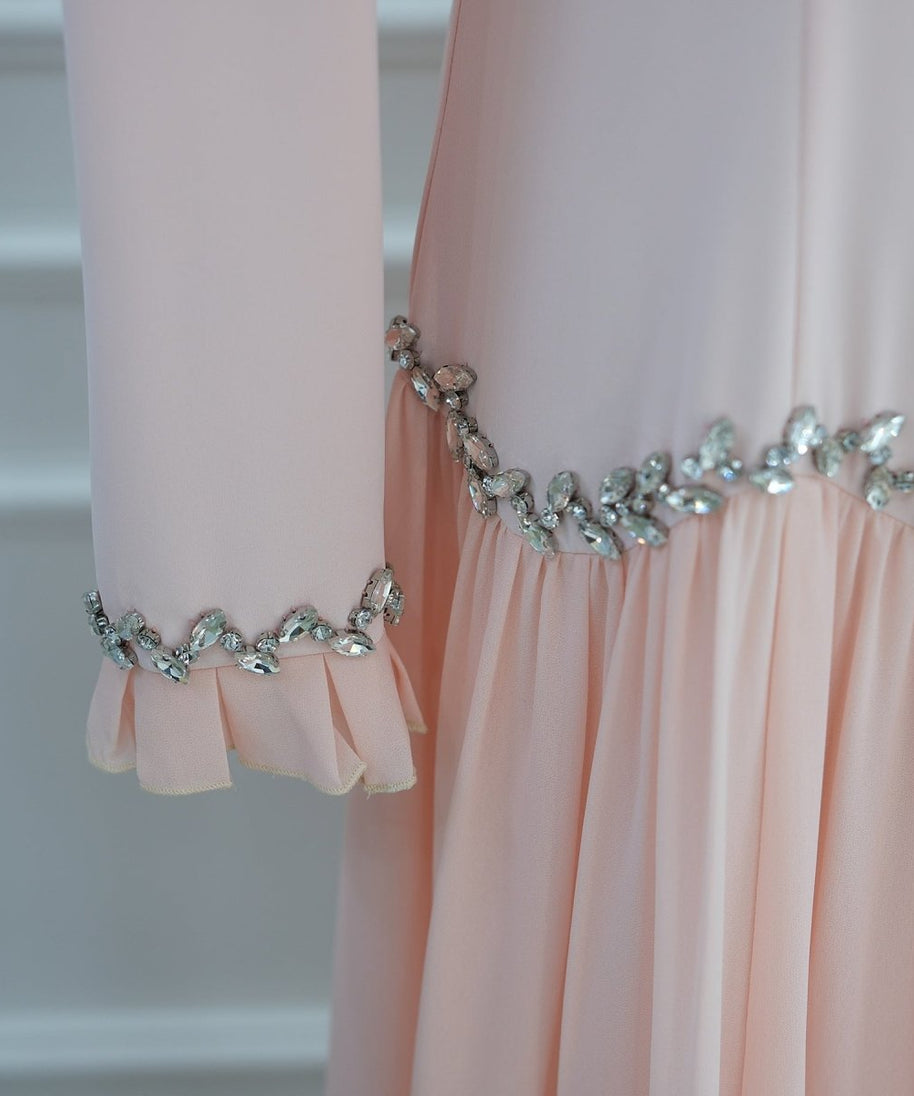 Crystal-Trim Ruffle Cuffs Maxi Dress(MS458)