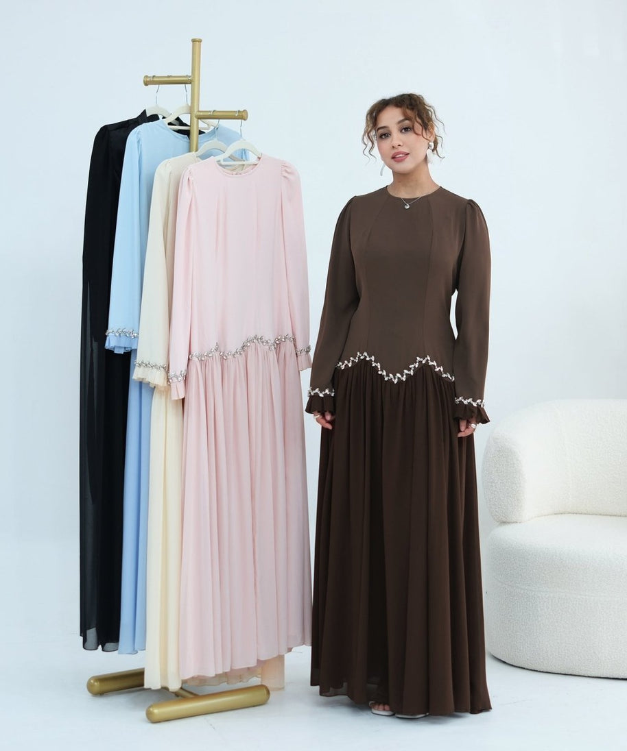 Crystal-Trim Ruffle Cuffs Maxi Dress(MS458)