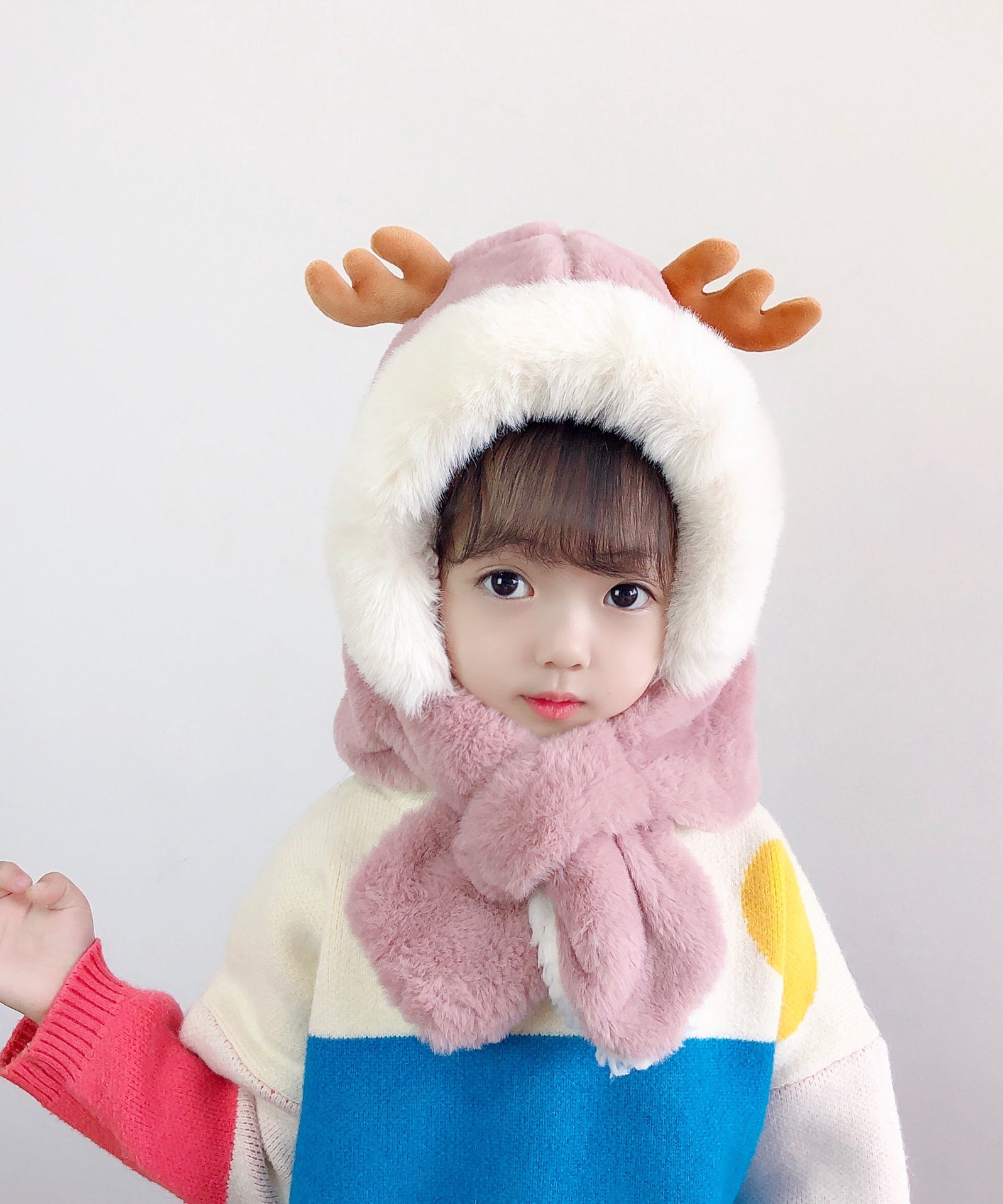 Thick Warm Children's Scarves and Hats with Cute Designs