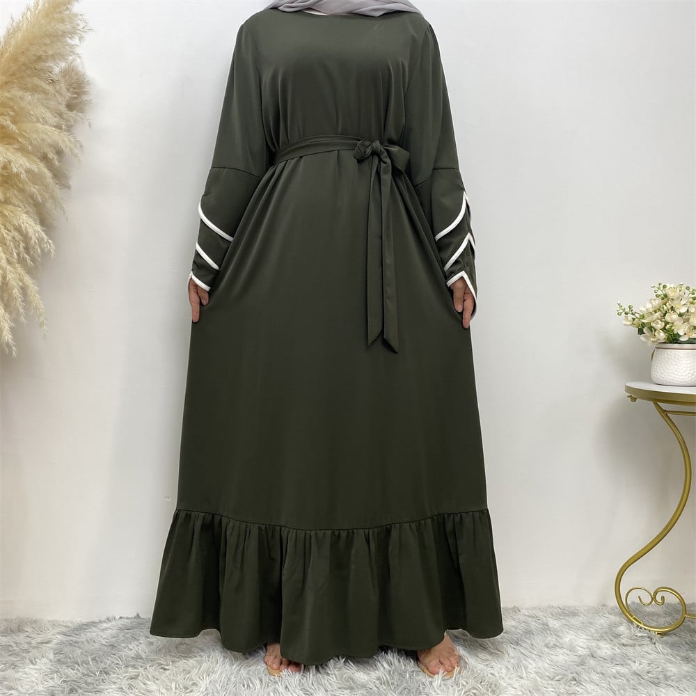 Muslim Women's Fashion Dress with Hem Design