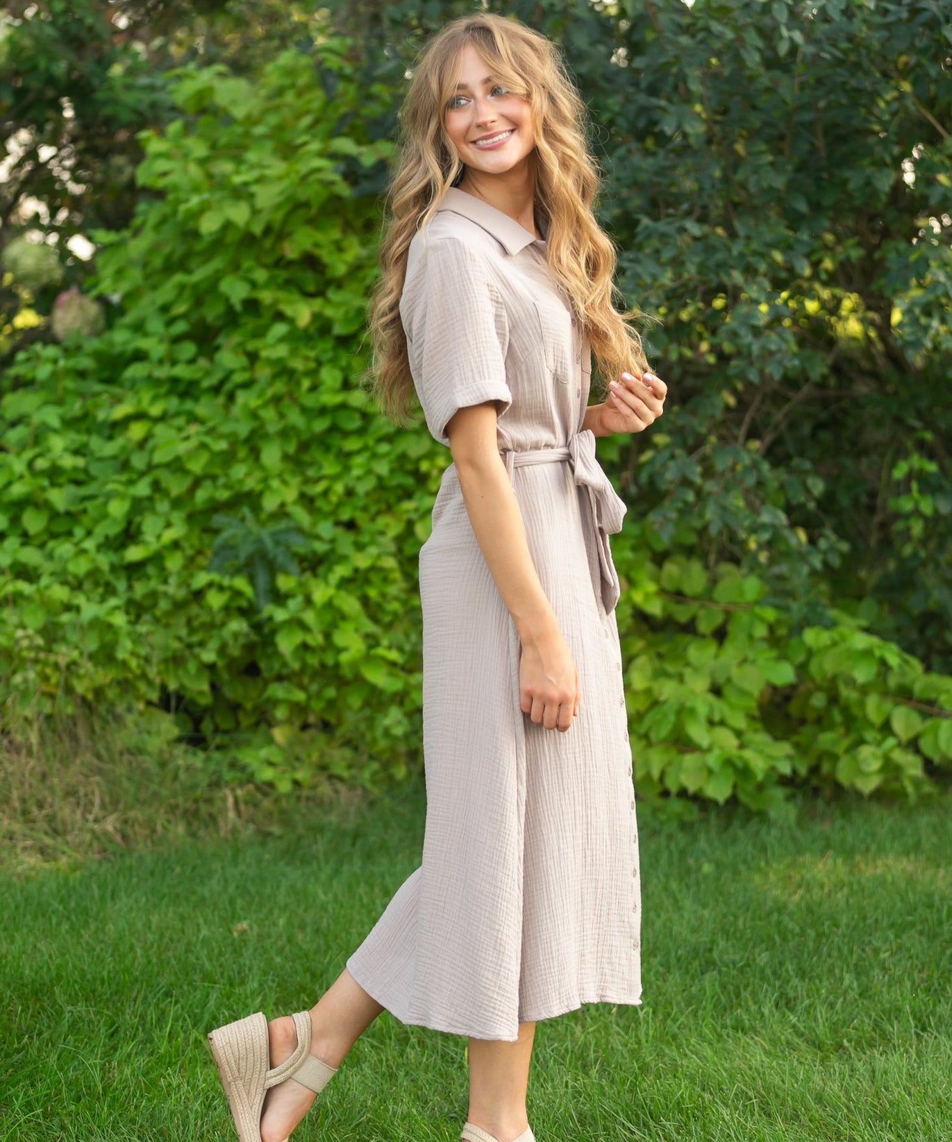 Essential Taupe Short Sleeve Gauze Shirt Dress