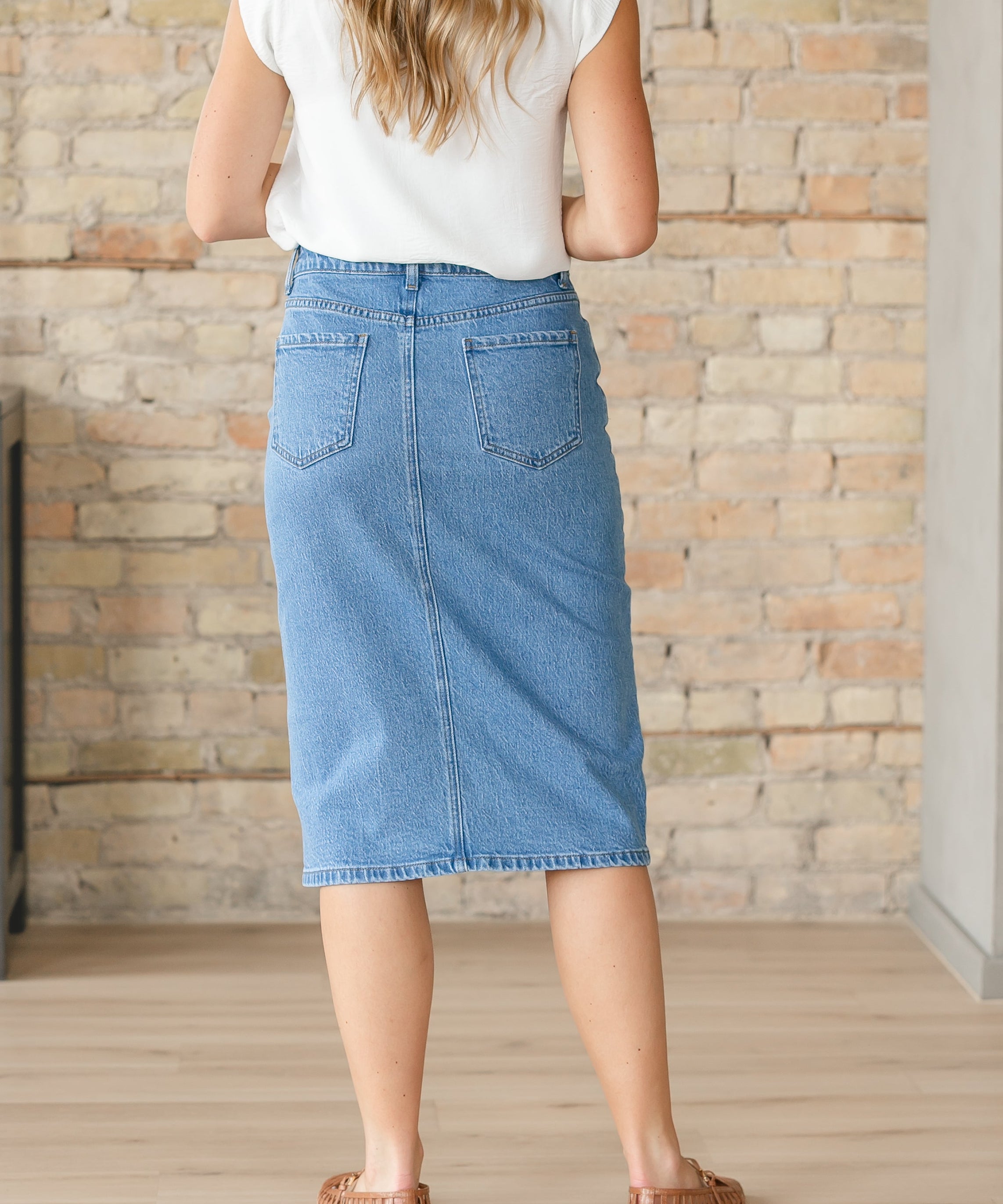 Remi Denim Classic Wash Midi Skirt