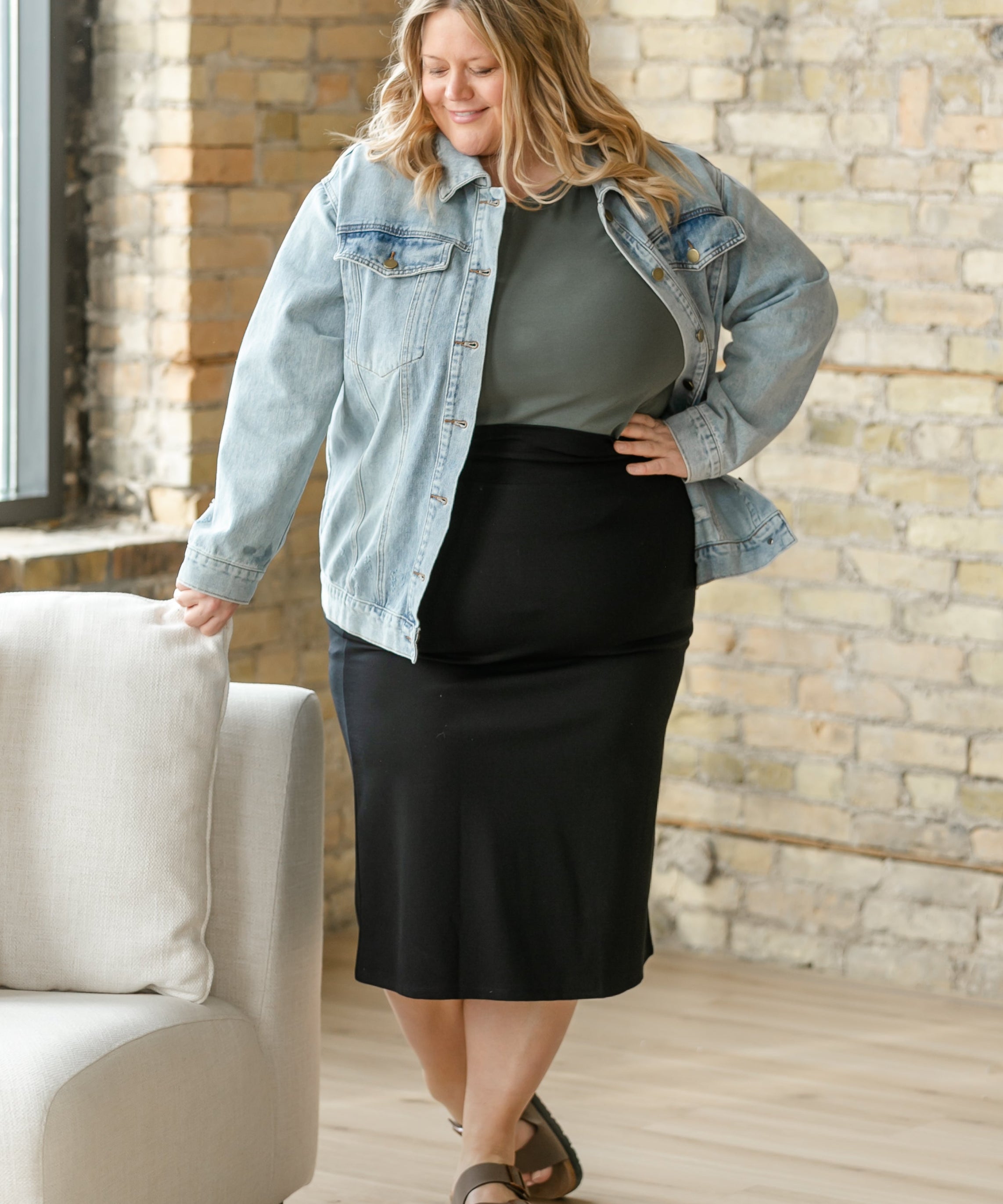 Quinn Black Knit Midi Skirt