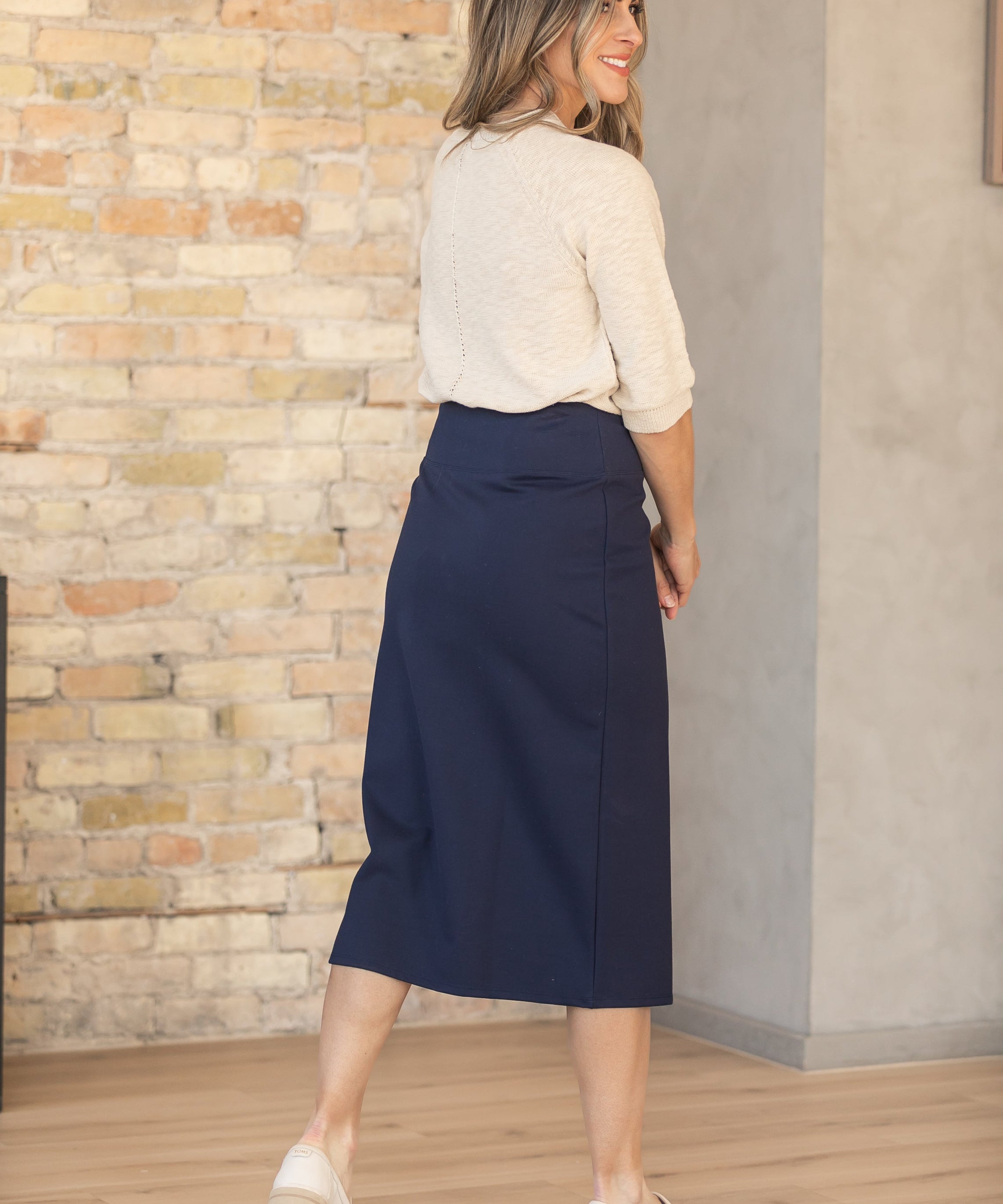 Quinn Midi Skirt 31 Inch - FINAL SALE